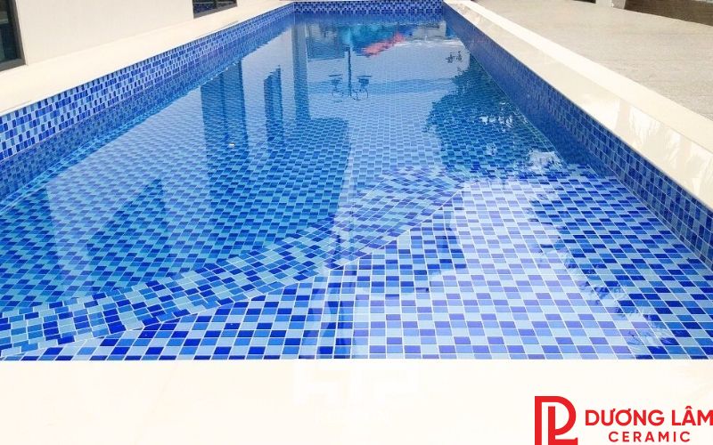 keo chà ron hồ bơi